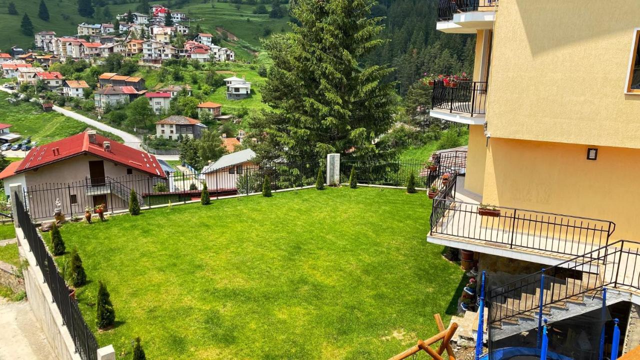 Appartamento House Proctor Stoykite Esterno foto